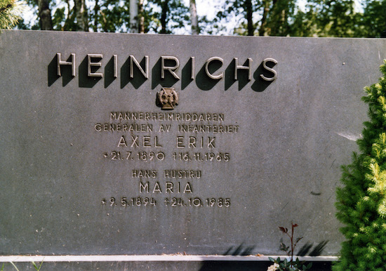 Axel Erik Heinrichs (Helsingfors, Brändö begravningsplats)