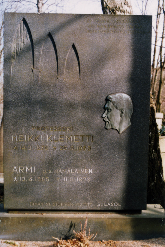  Klemetti Heikki (Helsingfors, Sandudds nya begravningsplats 20–14–1)