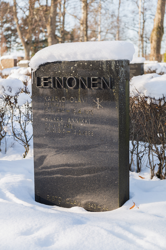 Kaarlo Leinonen (Helsingfors, Sandudds nya begravningsplats 34-6-12)