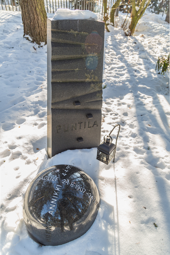 Lauri Puntila (Helsingfors, Sandudds urnelund K 1-30-2)