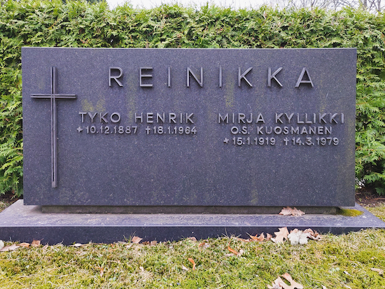 Tyko Reinikka (Helsingfors, Sandudds nya begravningsplats 25-9-6)