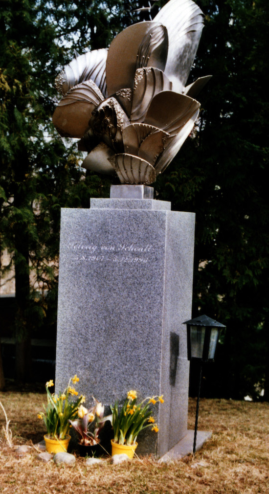 Bergman), Solveig von Schoultz (Segerstråle (Helsingfors, Sandudds gamla begravningsplats 21A)