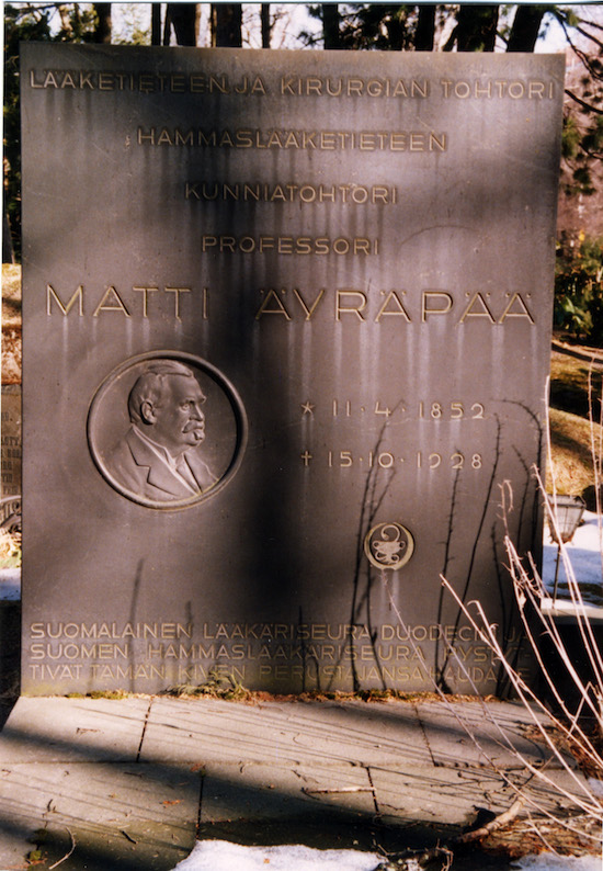 Matti Äyräpää (Europaeus) (Helsingfors, Sandudds gamla begravningsplats 21–6–)